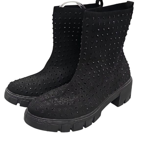 MUDD Women's Black Lug w/Black Studs Chunky Knit Sock Boots Bootie Size 9 - Picture 1 of 7